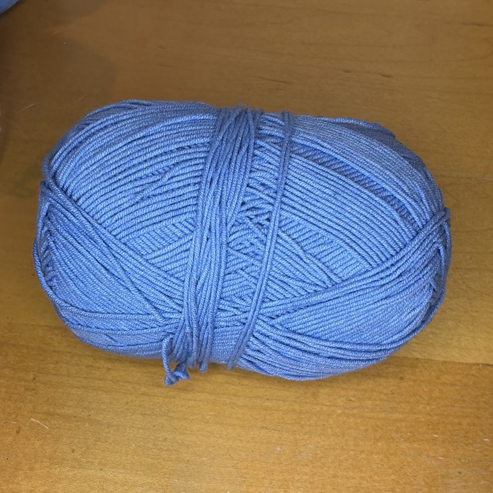 Light Blue Cotton Crochet Yarn/Thread 5 Skeins Very Soft - Picture 5 of 5